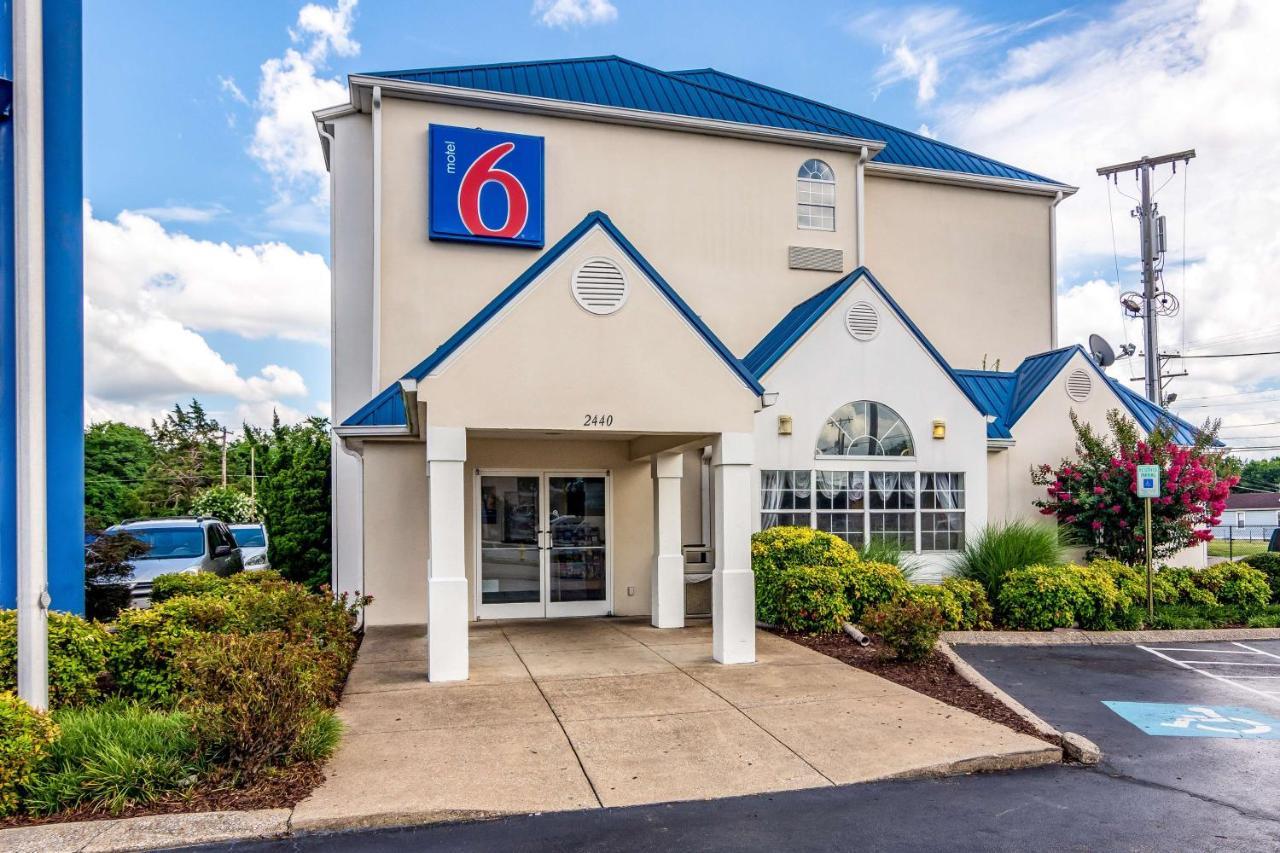 Motel 6 Chattanooga Downtown Exteriör bild